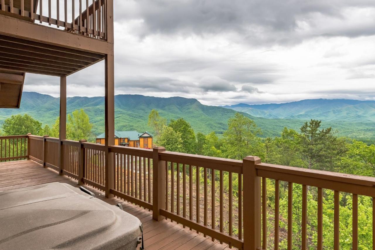 Sky Views - Panoramic Views Cabin 蓋特林堡 外观 照片