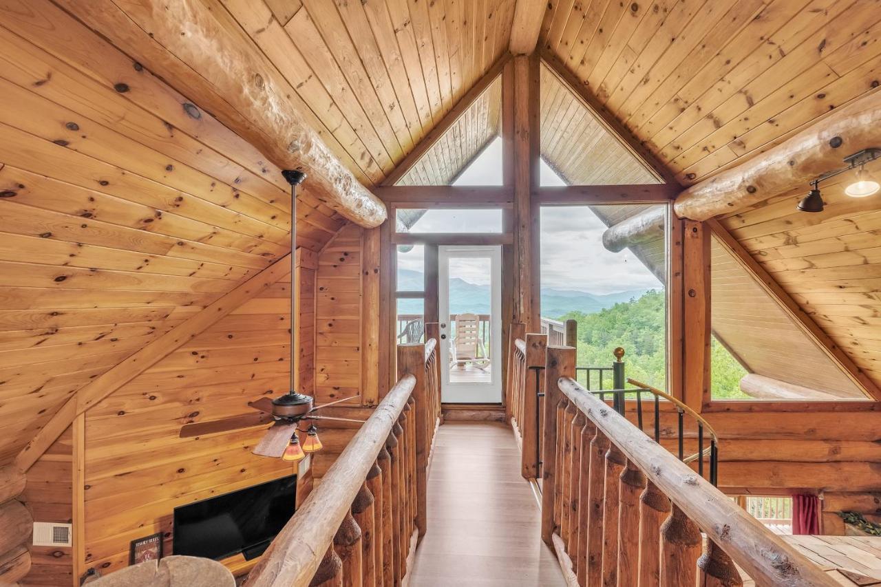 Sky Views - Panoramic Views Cabin 蓋特林堡 外观 照片